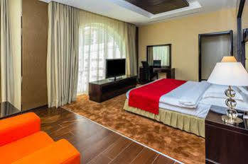 Hotel Nehal 3*