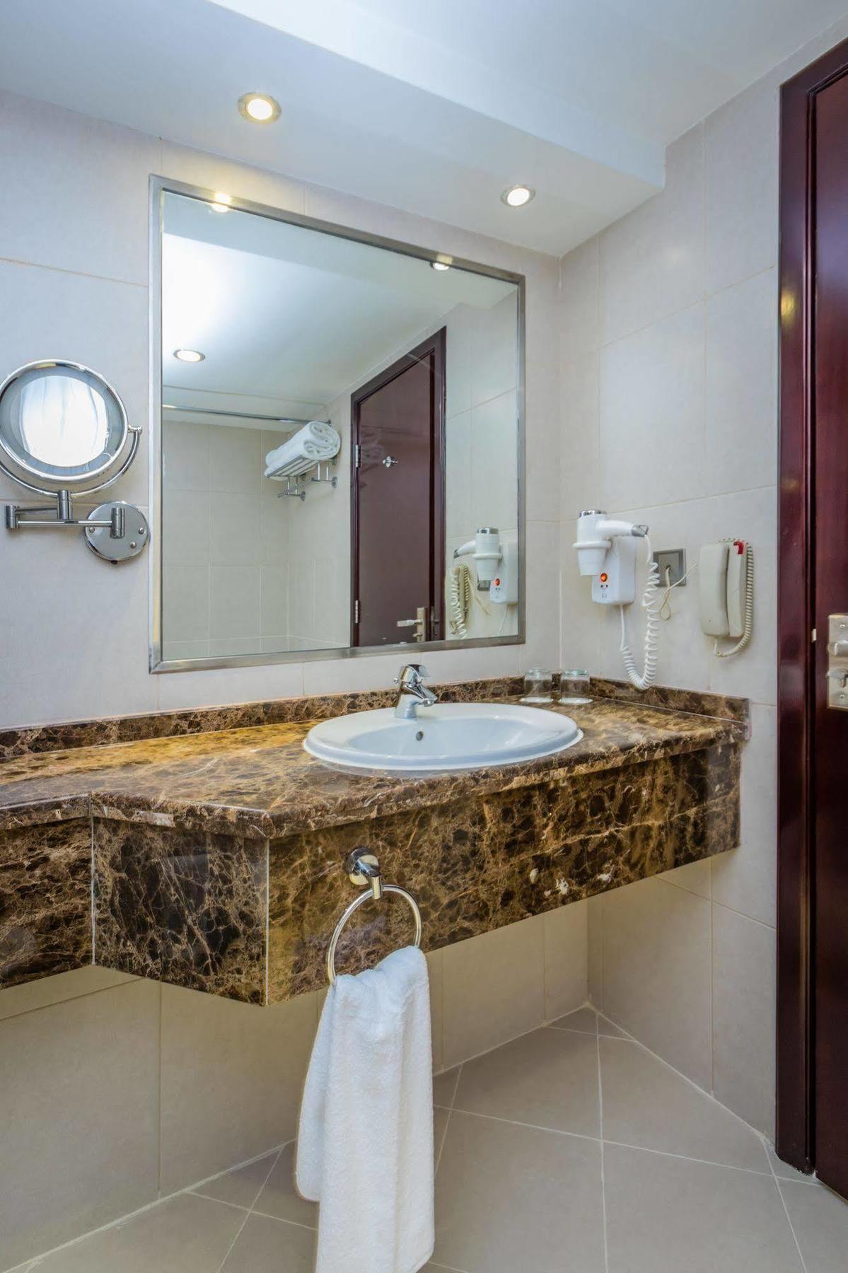 Nehal Hotel Abu Dhabi