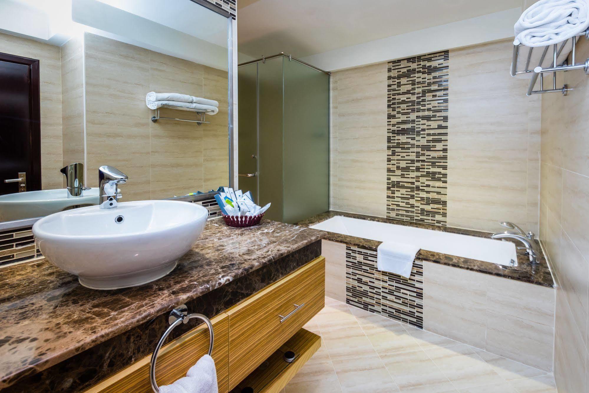Nehal Hotel Abou Dabi